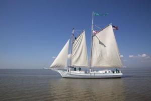 schooner-754872_1280